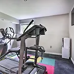 Poconos Paradise With Game Room And Private Pool!