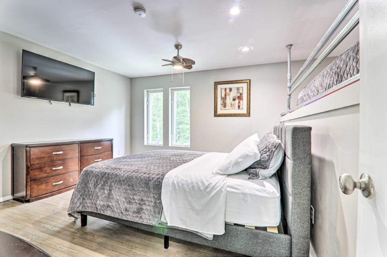 Poconos Paradise With Game And Private Pool! Holiday home